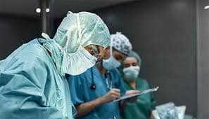 shoulder replacement surgeon in paldi